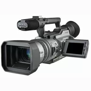 Продам видеокамеру Sony DCR-VX2100 в Тюмени