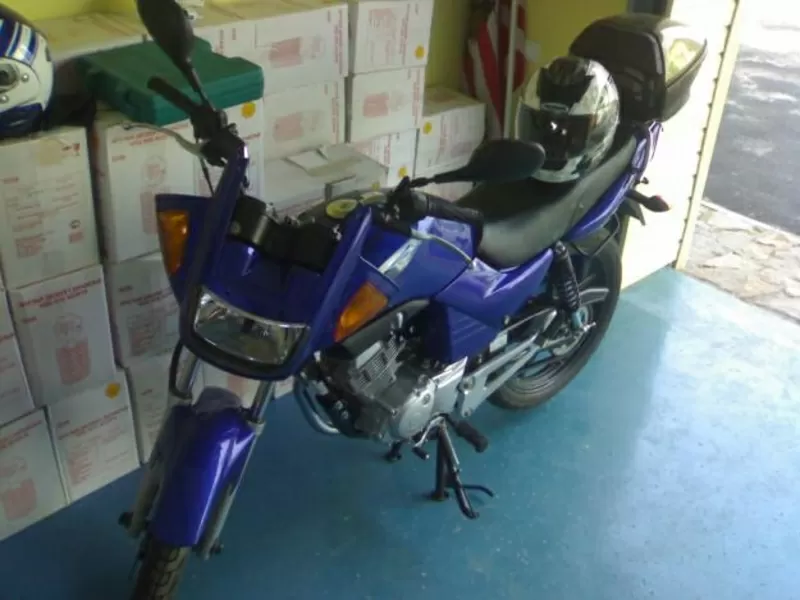 Продам мотоцикл YBR 125, синий, 2009 год 